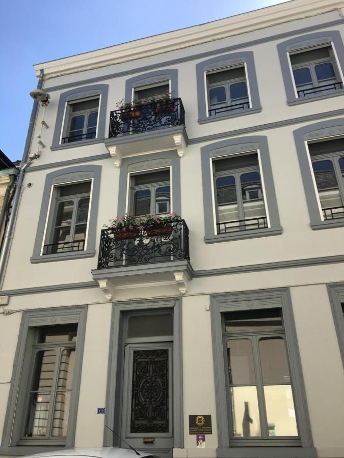 Les Chambres D'Hotes Du Palais Douai Luaran gambar